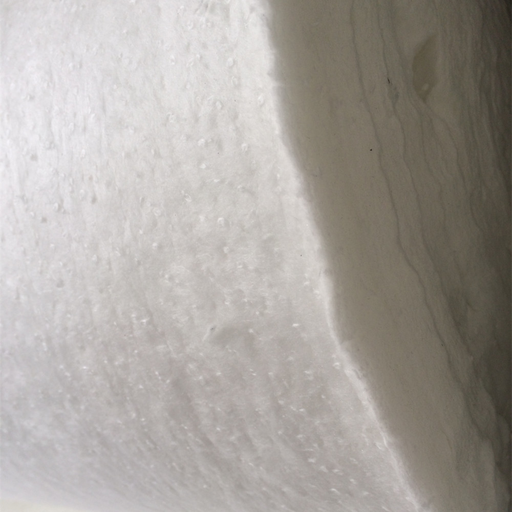 Warum ist Silica-Nadelfilz temperaturbeständiger als Fiberglas-Nadelfilz?